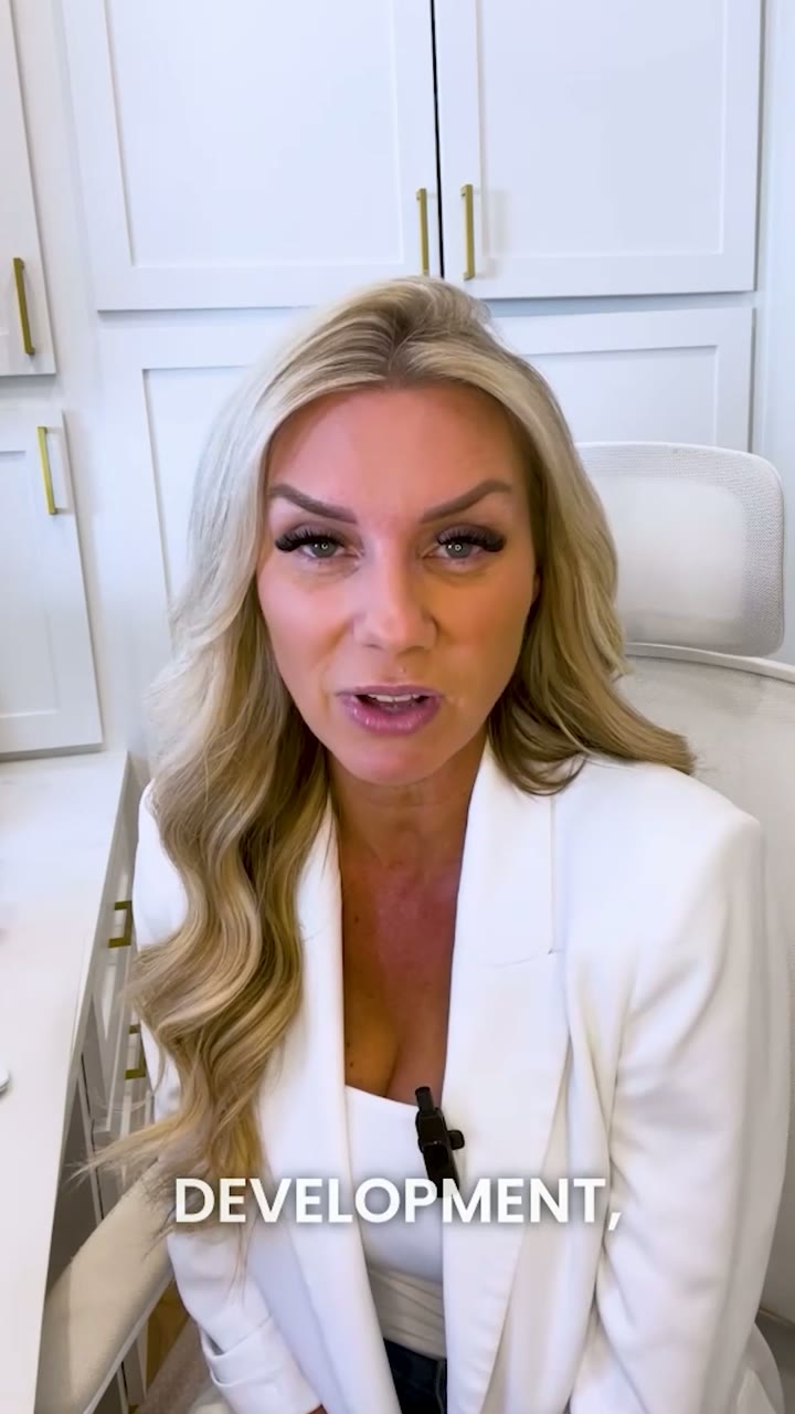 Jennifer Garaghty, Founder and CEO of Sharecase, in her founder video
